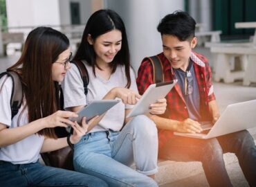 強烈徵才~~ 北、中、南地區 國外打工、長期兼職、學生打工、提供住宿、專業彩妝
